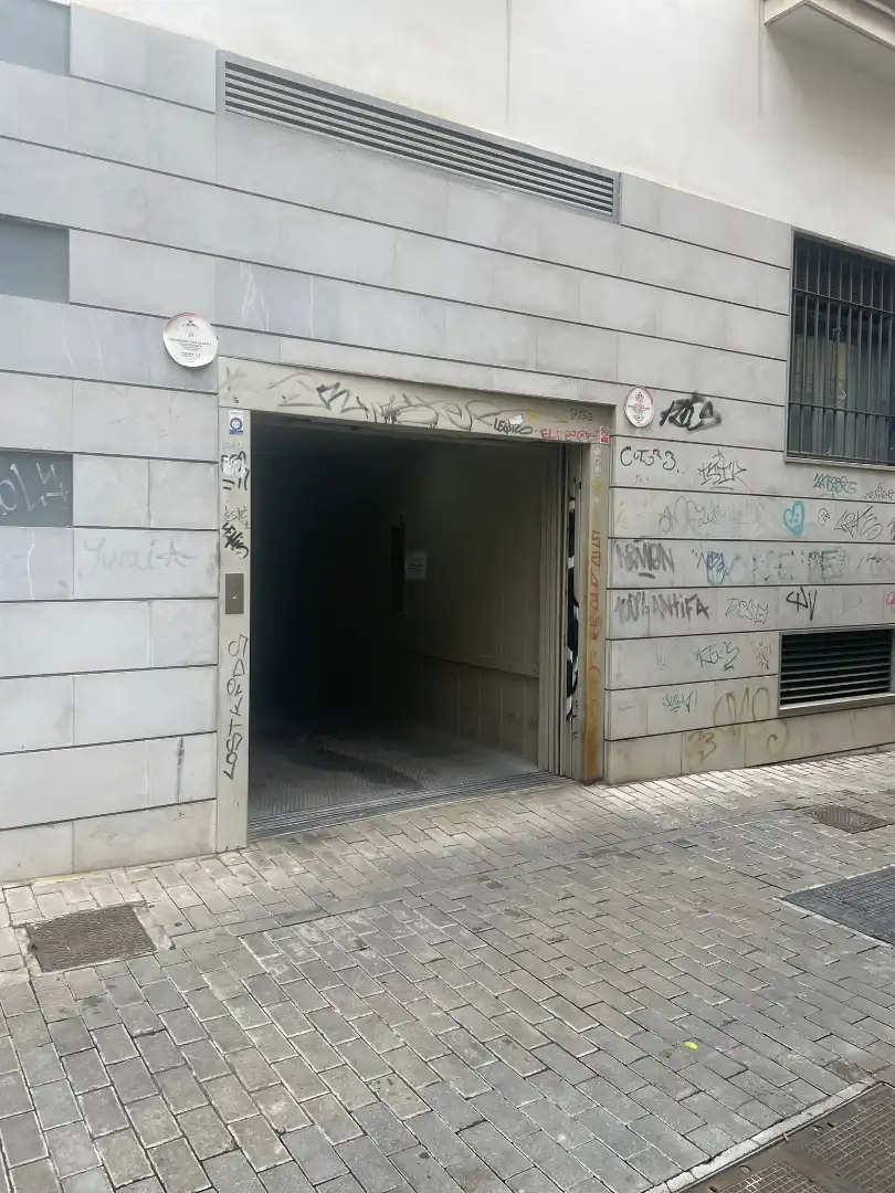 Aparcament amb ascensor en venda a Calle Solarillo de Santo Domingo 3, imagen 7