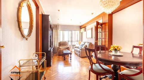 Foto 2 de Piso en venta en Calle Biarritz, Parque Palomar – Bombarda, Zaragoza Capital