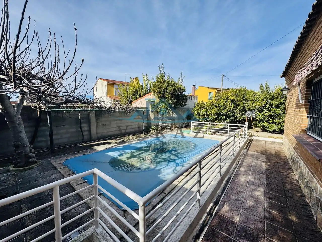 Piscina de Casa o xalet en venda en Talavera de la Reina amb Aire condicionat, Calefacció i Jardí privat