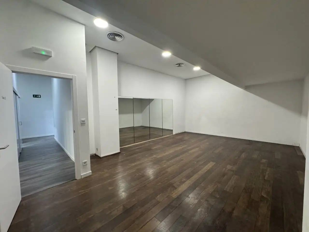 Local comercial en alquiler en Calle Sant Antoni Maria Claret, imagen 35
