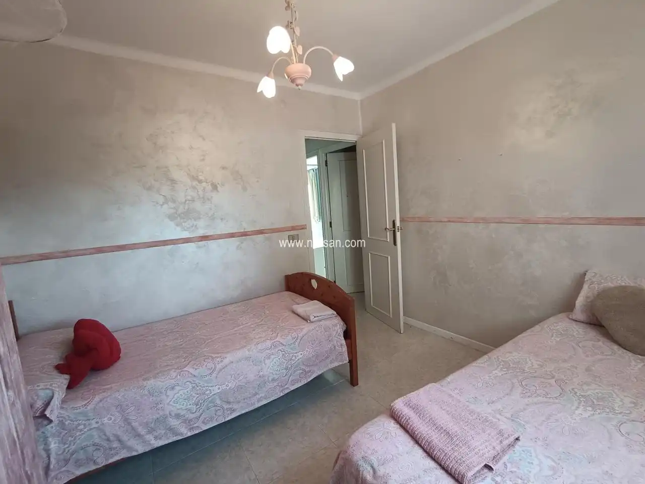 Habitación de Casa o chalet en venta en Benicasim / Benicàssim con Aire acondicionado, Calefacción y Terraza