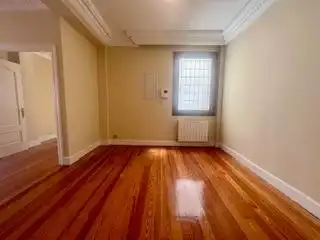 Habitación de Piso de alquiler en Bilbao  con Calefacción y Balcón