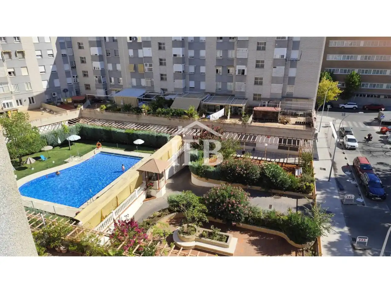 Flat with terrace to rent in Plaza Américas