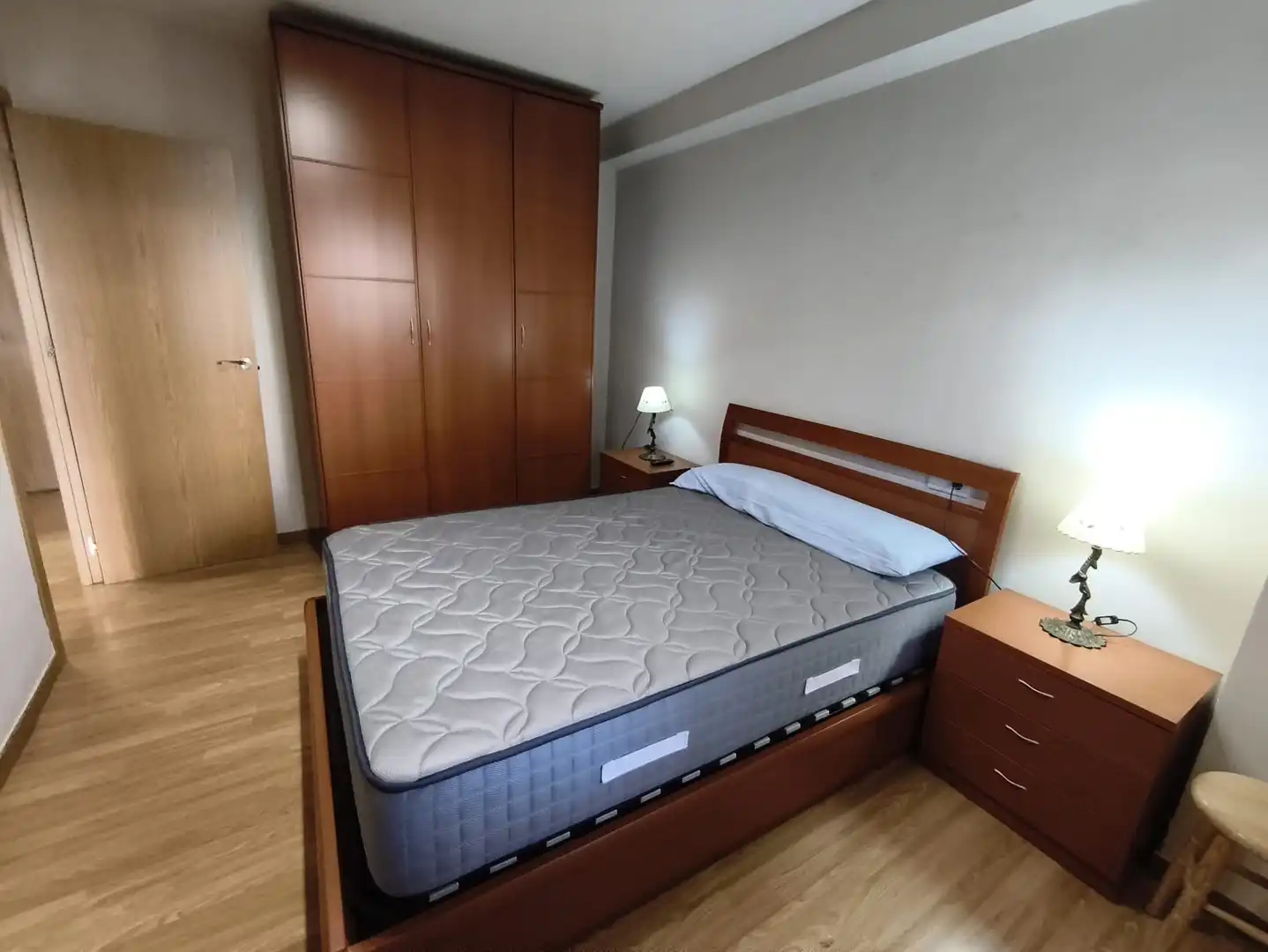 Habitación de Planta baja en venta en Granada con Jardín privado, Terraza y Amueblado