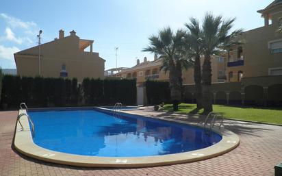 Piscina de Planta baixa en venda en La Unión amb Piscina comunitària