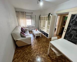 Living room of Flat for sale in  Madrid Capital