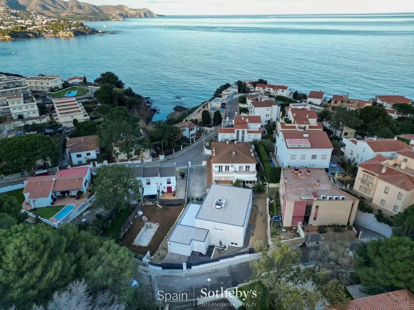 House with pool for sale in Carrer Roses, imagen 4