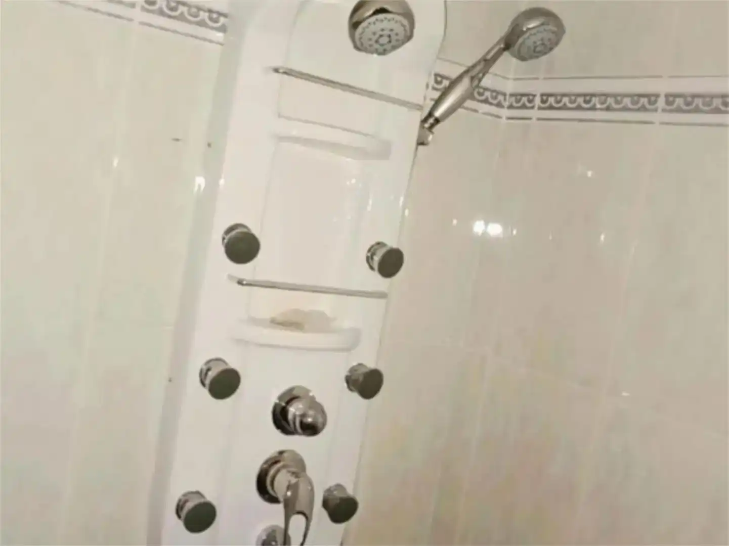 Bany de Pis en venda en Antequera amb Aire condicionat, Traster i Piscina