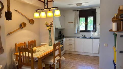 Foto 5 de Casa adosada en venda a De Rocadepena, Alpens, Barcelona