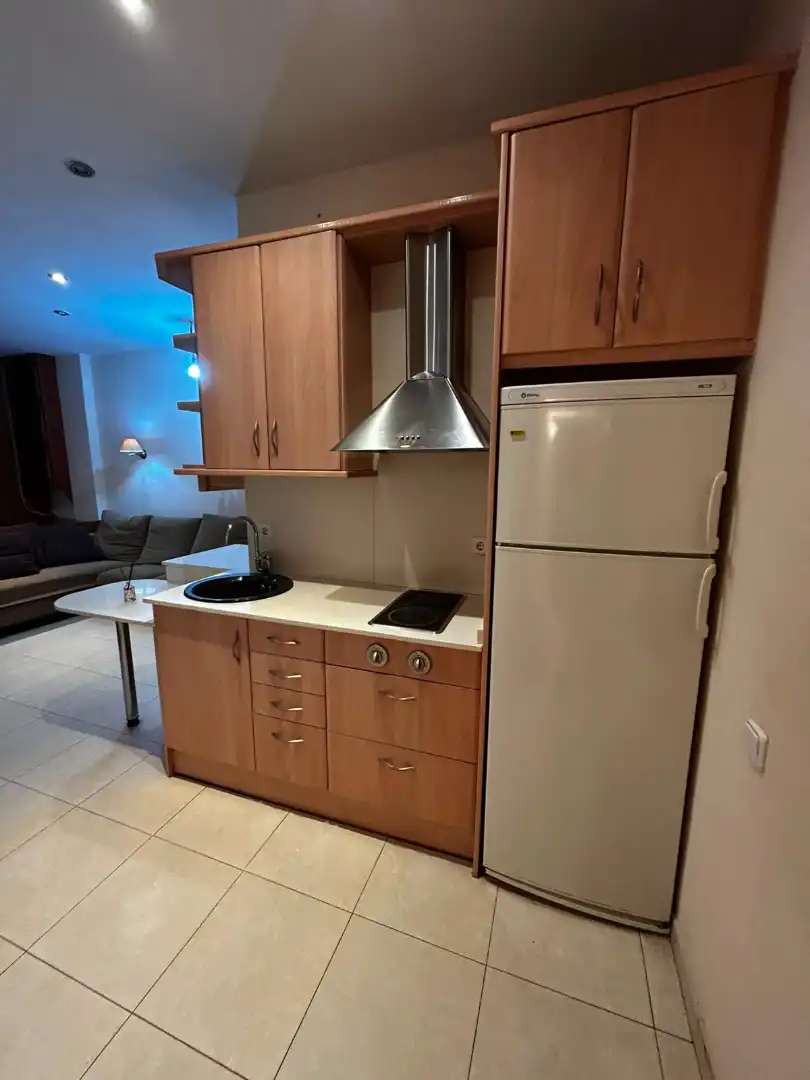 Cocina de Piso en venta en Barcelona con Aire acondicionado, Calefacción y Horno