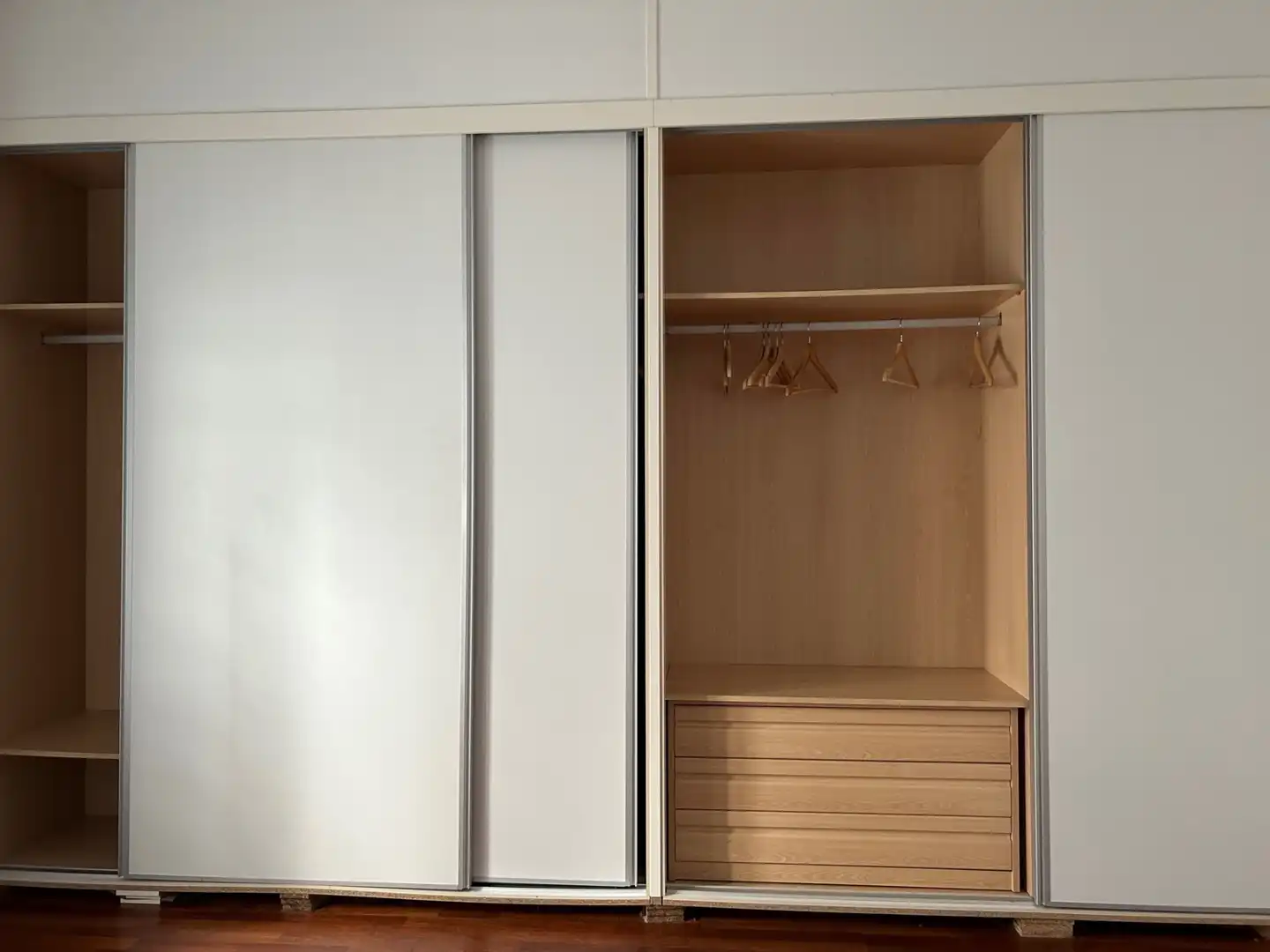 Habitación de Dúplex de alquiler en Sevilla con Aire acondicionado, Calefacción y Parquet