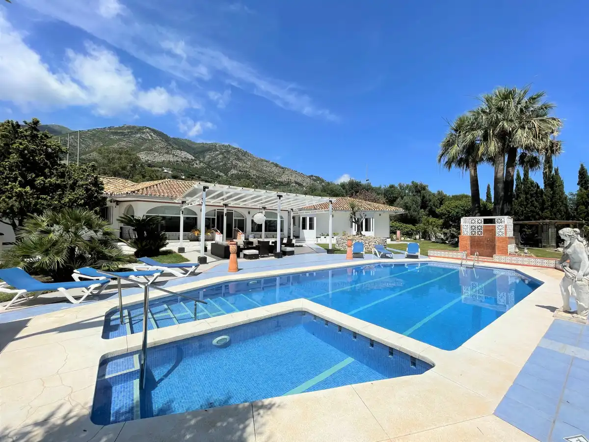 Villa con piscina in vendita a Mijas pueblo