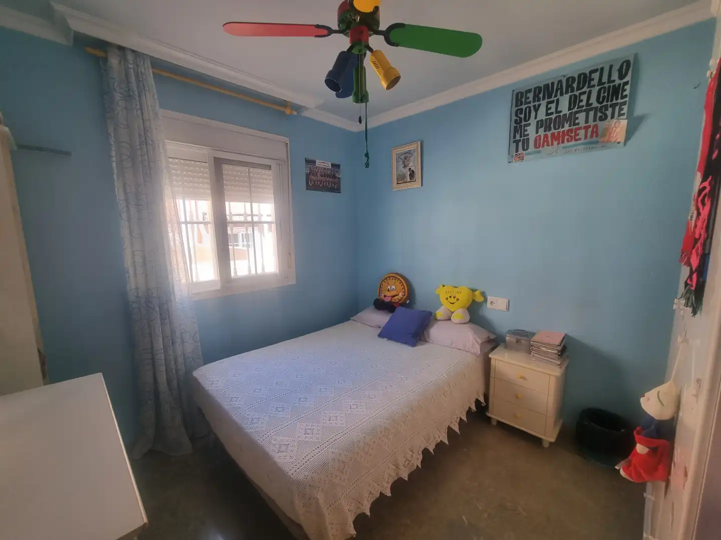 Dormitori de Casa o xalet en venda en Almería amb Aire condicionat, Calefacció i Jardí privat