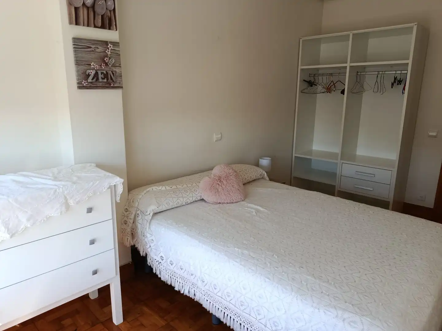 Habitación de Piso de alquiler en Santander con Calefacción y Amueblado