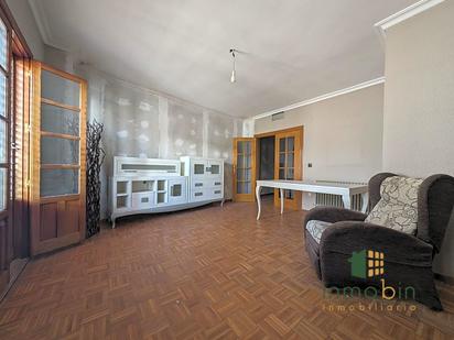 Living room of Flat for sale in Don Benito  with Air Conditioner and Balcony