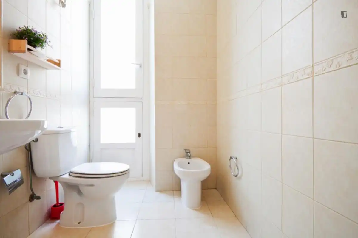 Appartement compact avec ascenseur à louer à Ciutat Vella, imagen 3