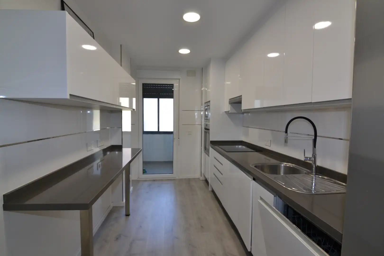 Kitchen of Flat for sale in Plasencia  with Heating, Terrace and Storage room