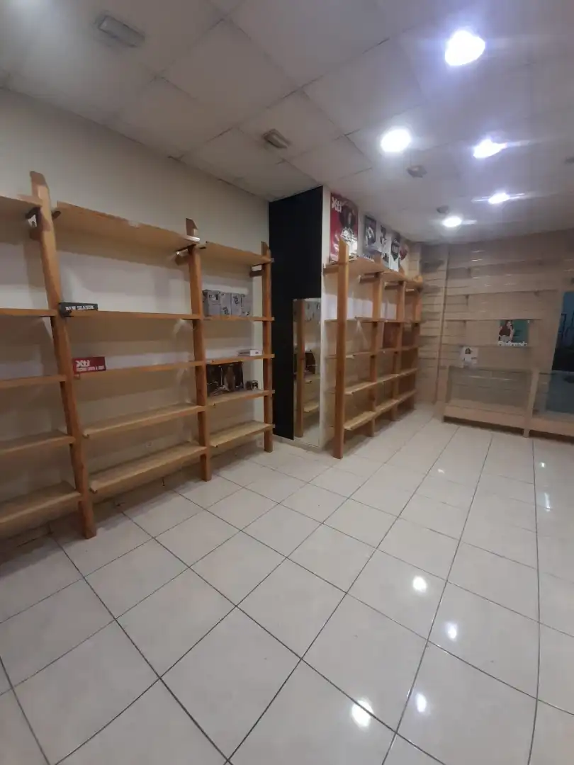 Local comercial en venda a Almendralejo, imagen 4