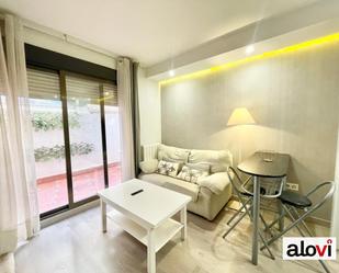 Sala d'estar de Apartament de lloguer en  Granada Capital amb Calefacció