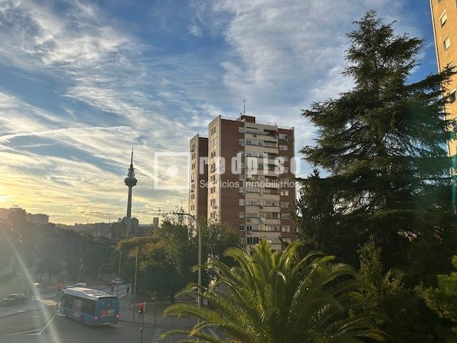 Exterior view of Flat for sale in  Madrid Capital