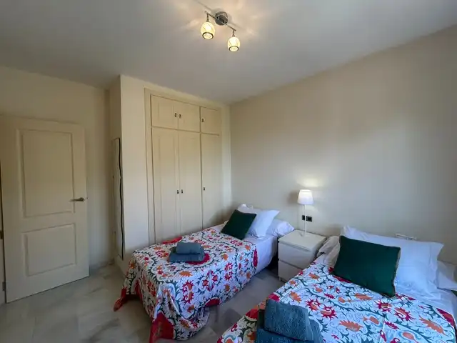 Bedroom of Flat for rent in Marbella  with Air Conditioner, Heating and Terrace