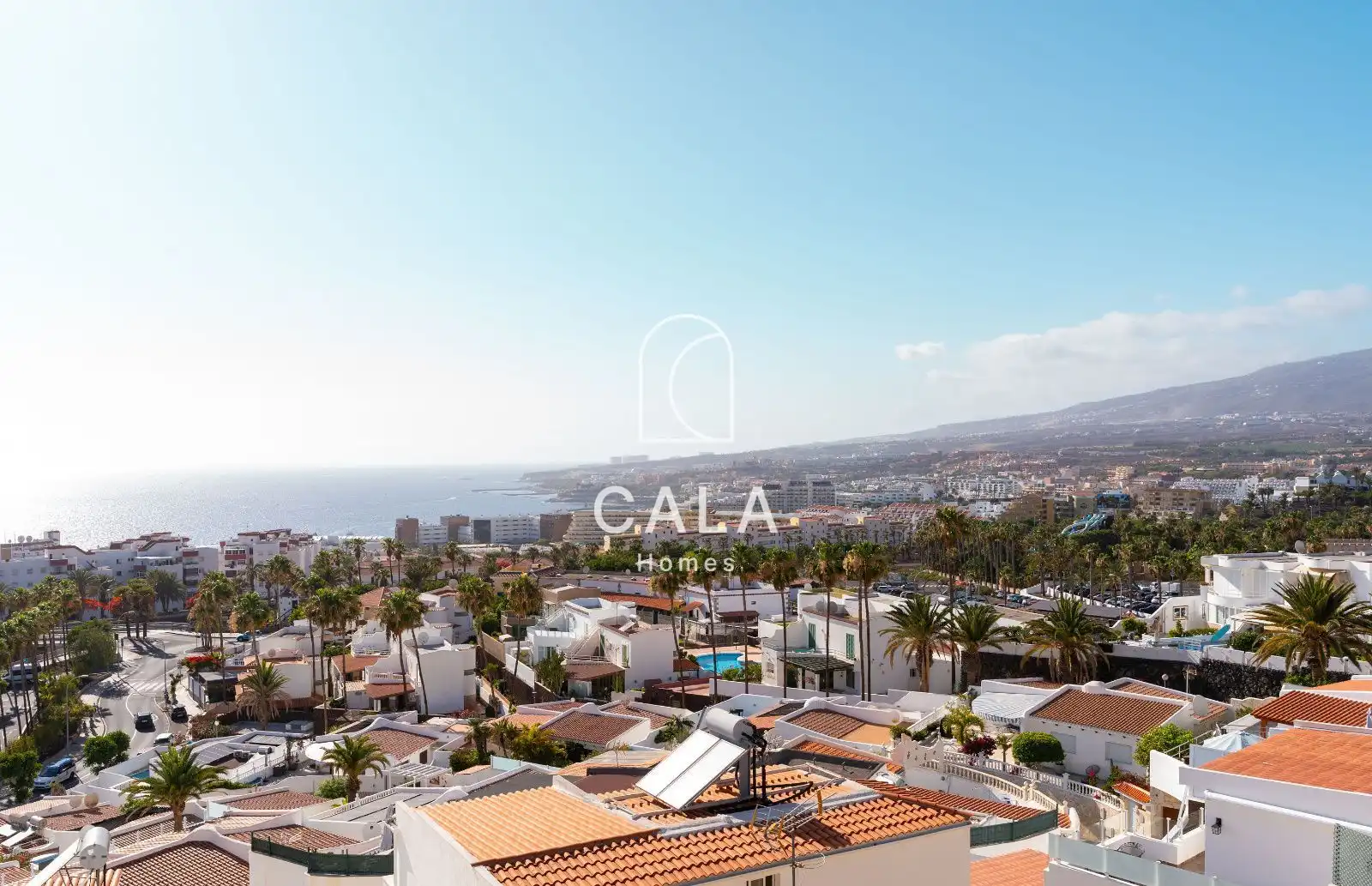 Vista exterior de Casa o chalet en venta en Adeje con Aire acondicionado, Calefacción y Terraza
