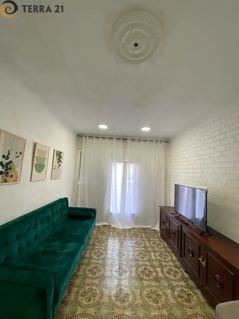 Sala de estar de Piso de alquiler en Jaén con Terraza, Amueblado y Balcón
