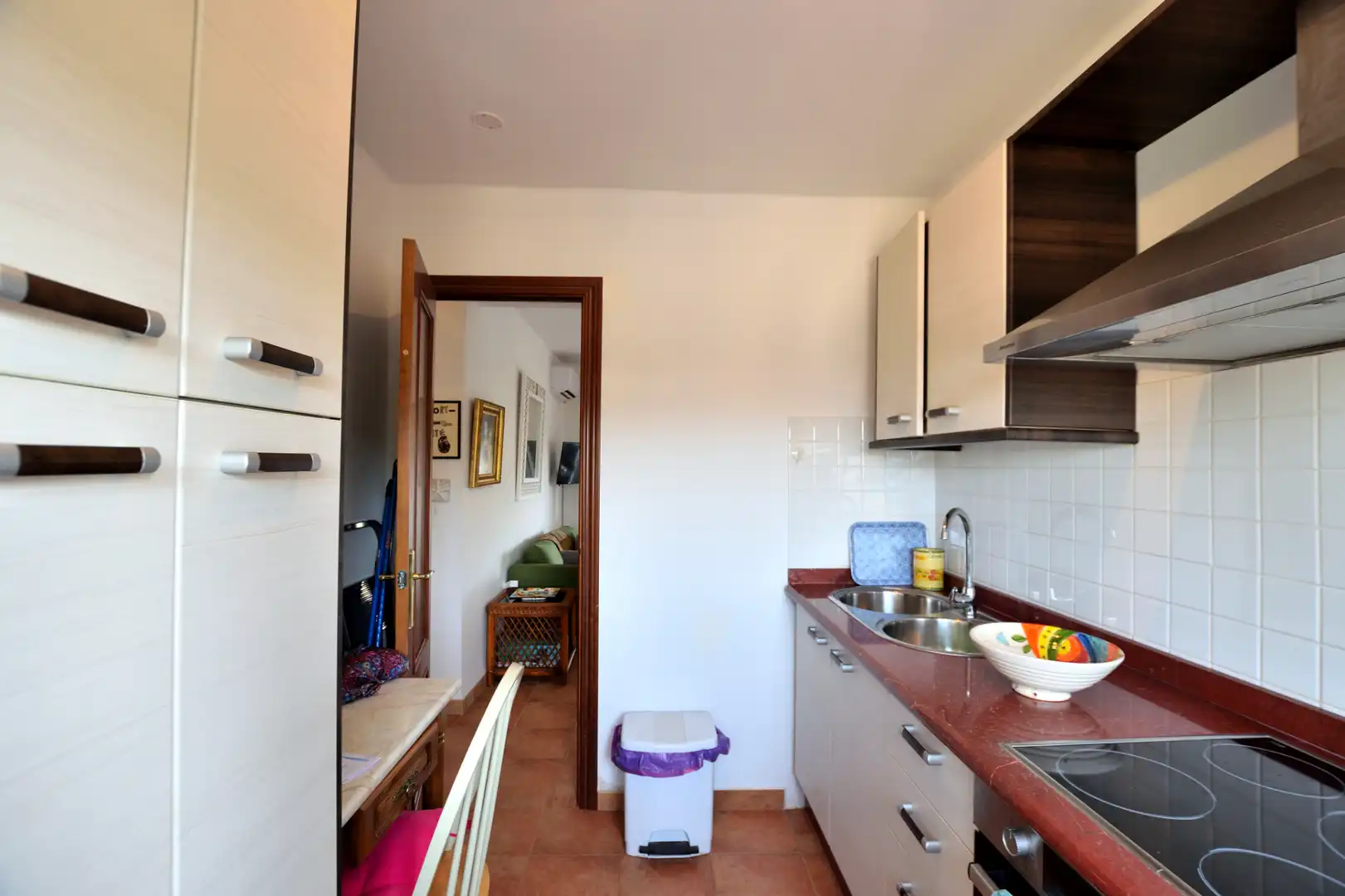 Cuina de Pis en venda en Ronda amb Moblat, Forn i Rentadora