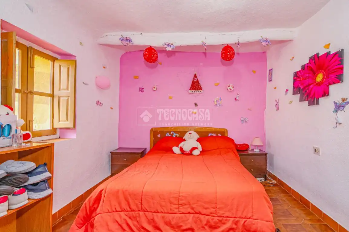 Habitación de Casa adosada en venta en La Zubia con Terraza