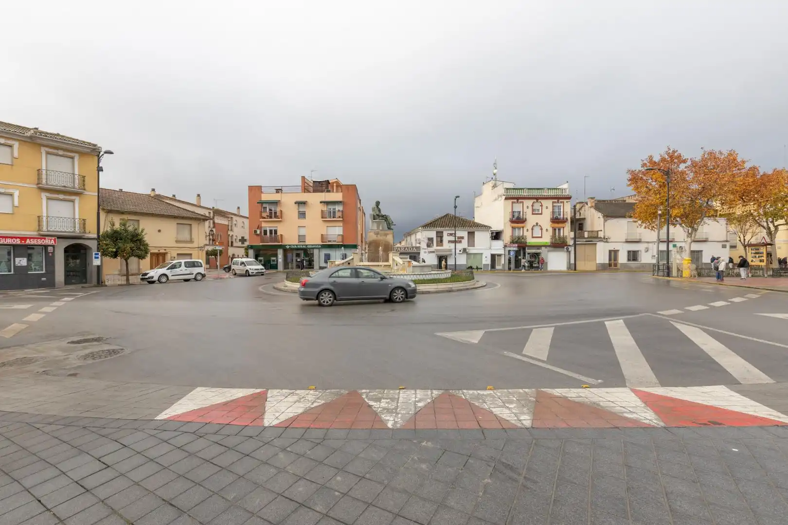 Vista exterior de Piso en venta en Fuente Vaqueros con Aire acondicionado y Balcón