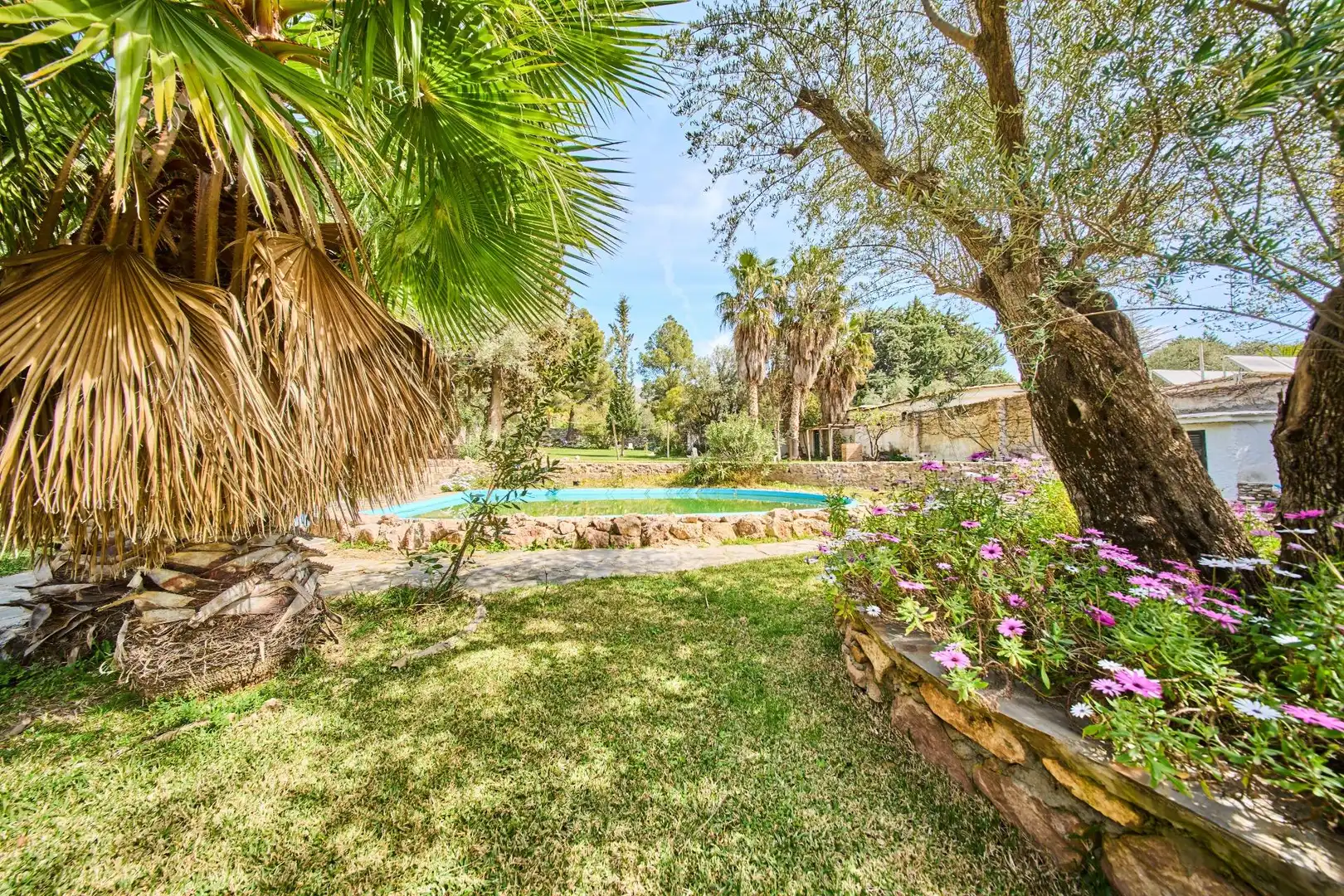 Jardí de Finca rústica en venda en Órgiva amb Jardí privat, Terrassa i Moblat
