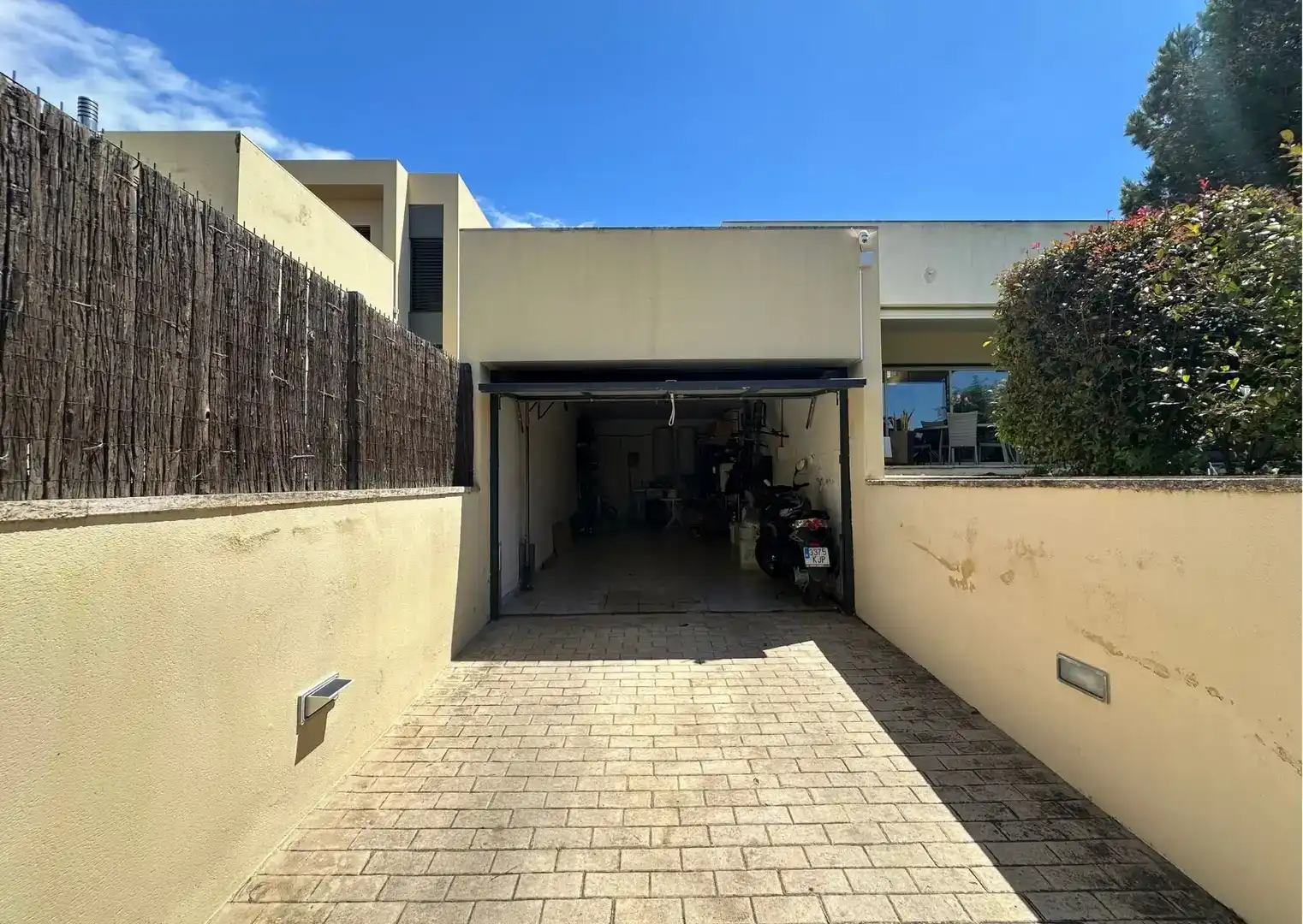 Aparcament de Casa o xalet en venda en Sant Feliu de Guíxols amb Aire condicionat, Piscina i Balcó