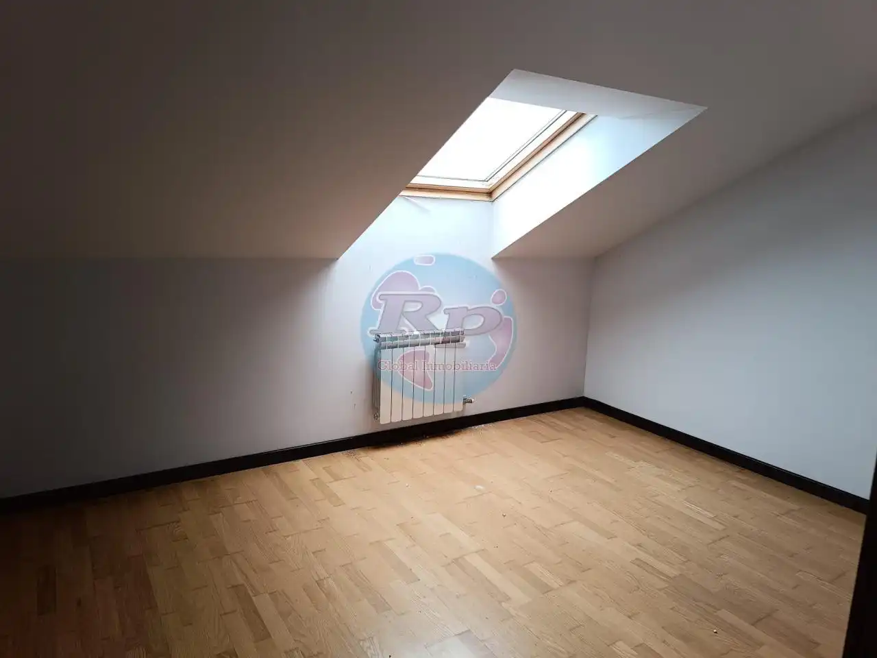 Casa o chalet en venta en Sariegos con Calefacción, Jardín privado y Parquet