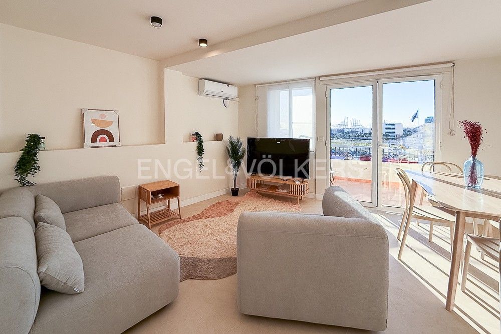 Living room of Apartment to rent in  Valencia Capital  with Air Conditioner, Heating and Terrace