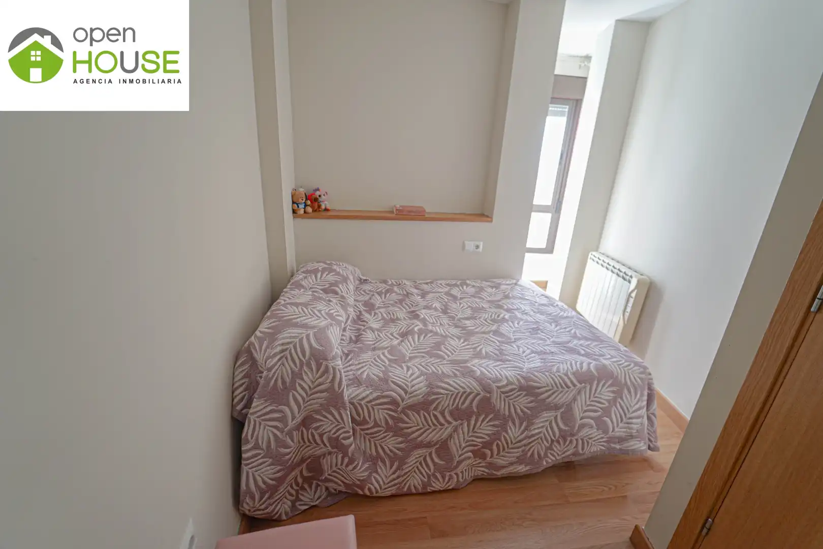Habitación de Piso en venta en Cájar con Aire acondicionado, Calefacción y Amueblado