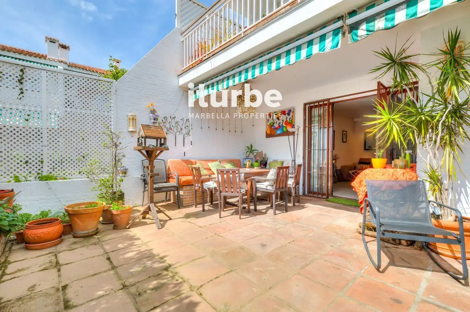 Jardín de Piso en venta en Marbella con Aire acondicionado, Terraza y Piscina