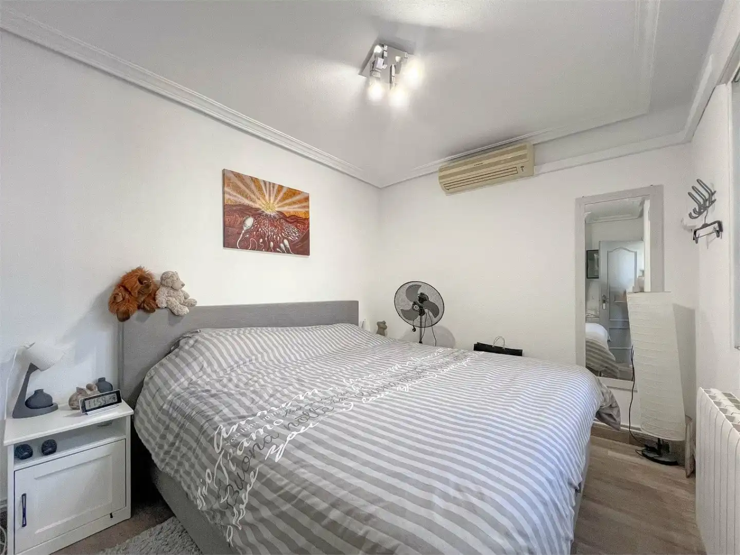 Habitación de Casa o chalet en venta en Orihuela con Aire acondicionado, Jardín privado y Terraza
