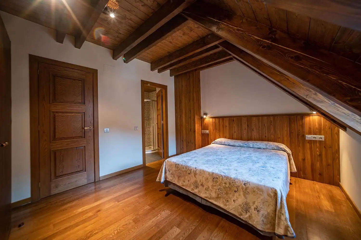 Habitación de Casa o chalet en venta en Vielha e Mijaran con Jardín privado, Parquet y Terraza