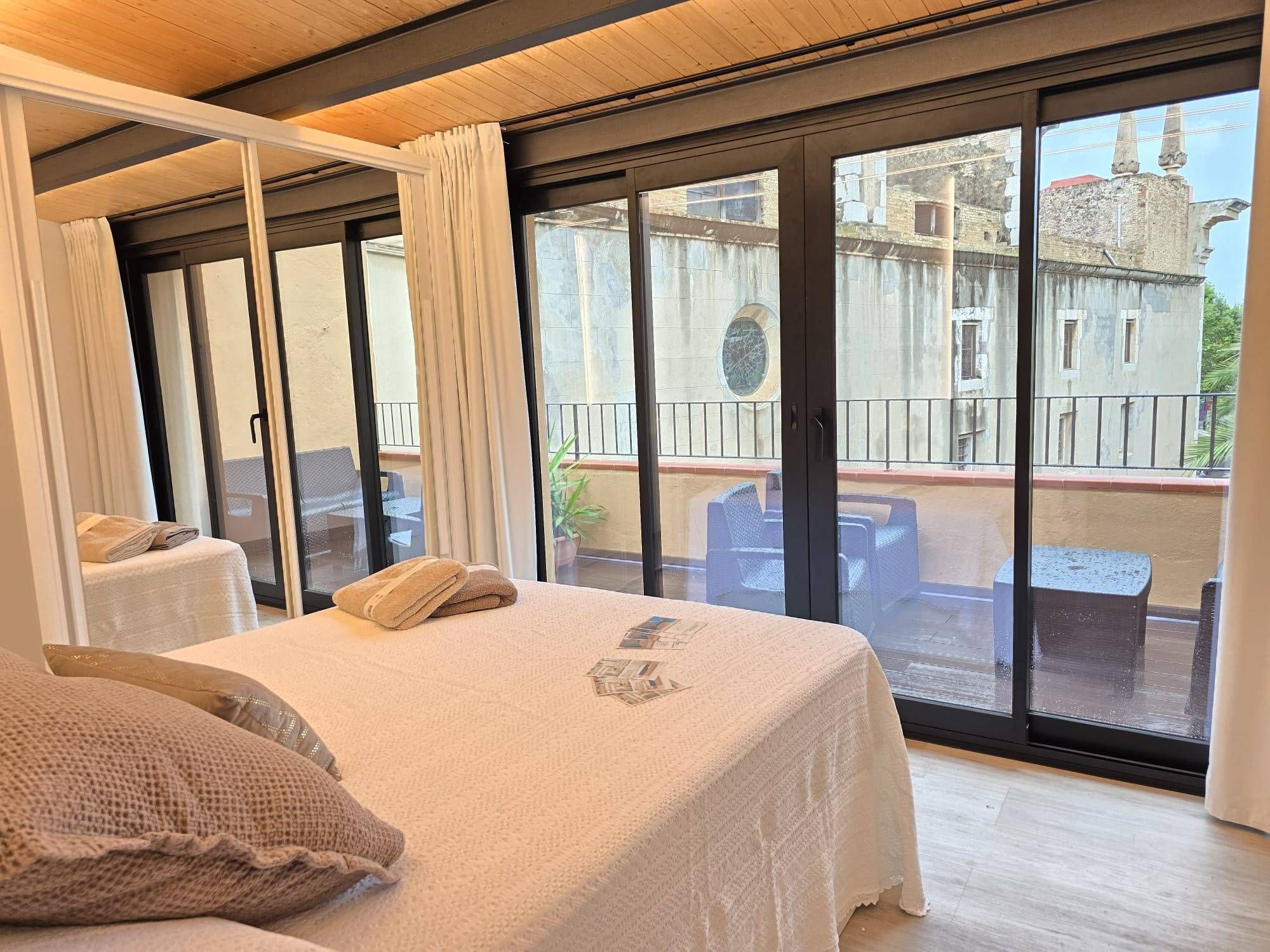 Bedroom of Single-family semi-detached for sale in Vilanova i la Geltrú  with Air Conditioner, Terrace and Balcony