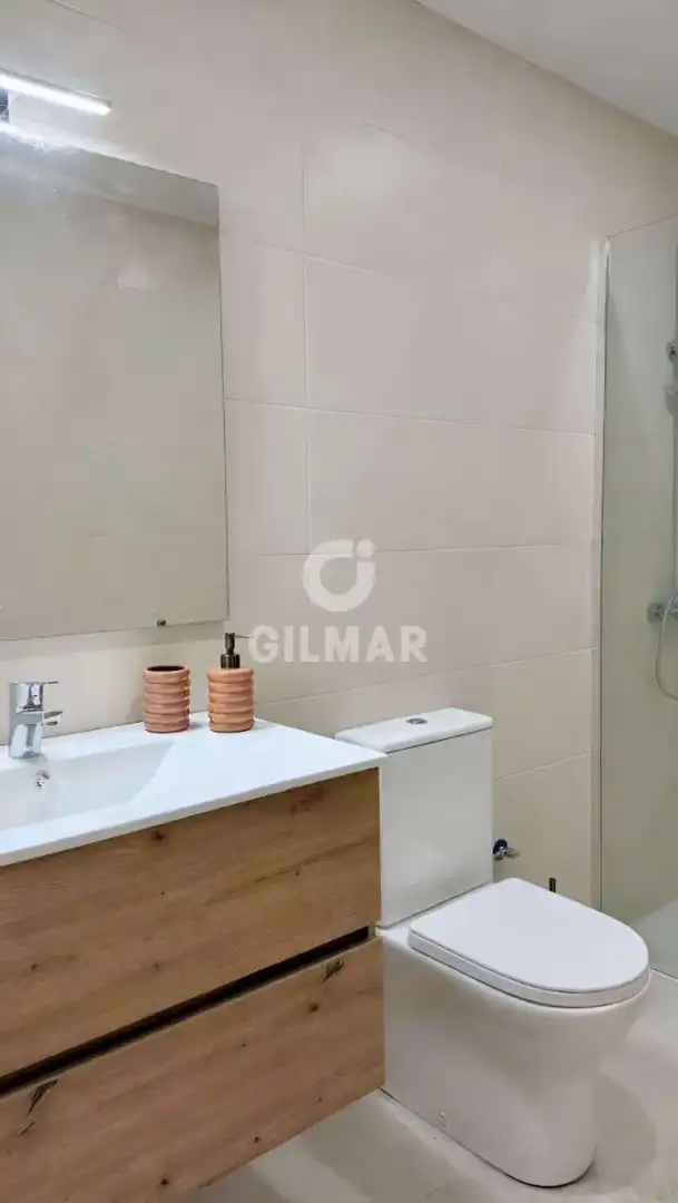 Baño de Piso en venta en Arona con Amueblado