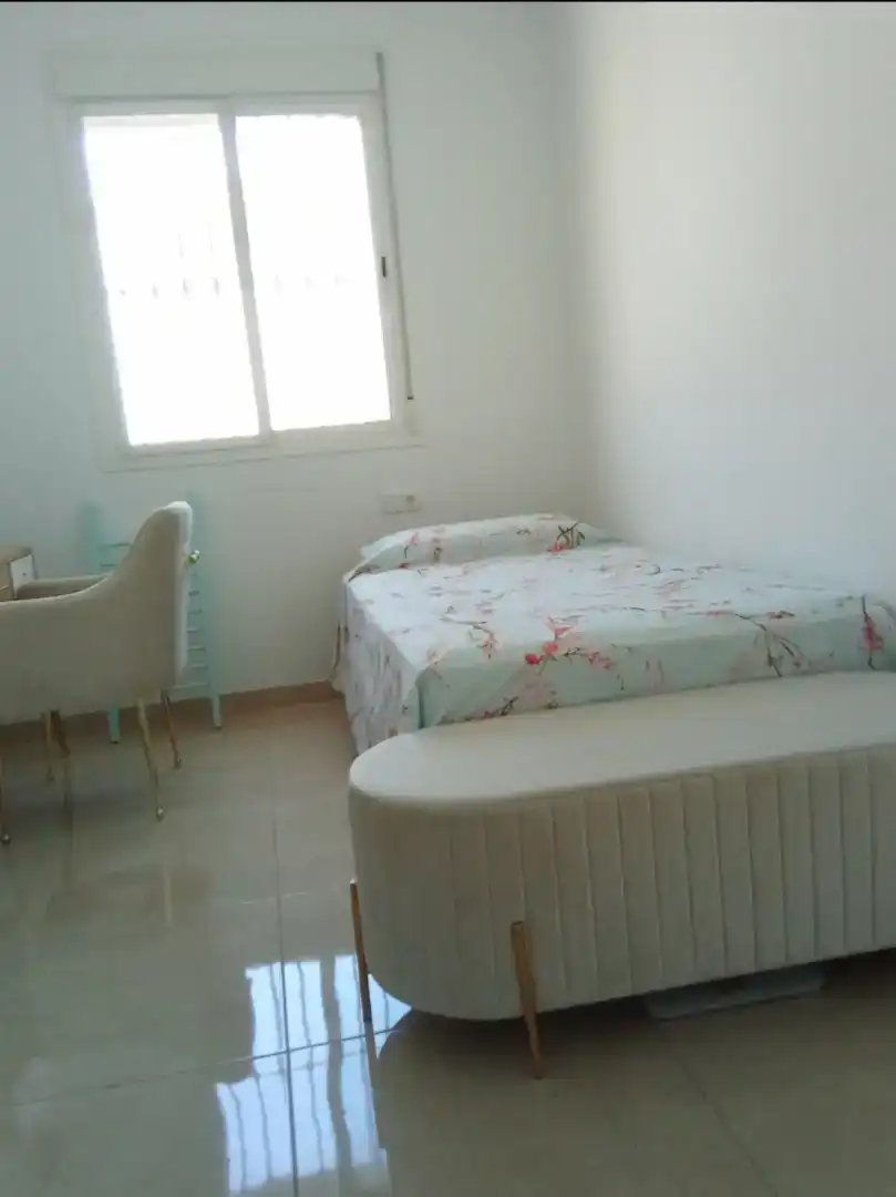 Dormitori de Casa adosada en venda en Camas amb Forn