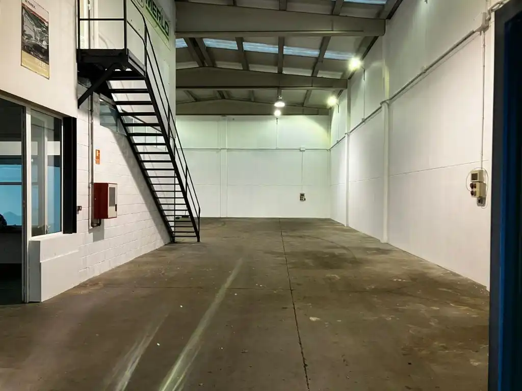 Industriegebäude zum Verkauf in Los Corrales de Buelna, imagen 6