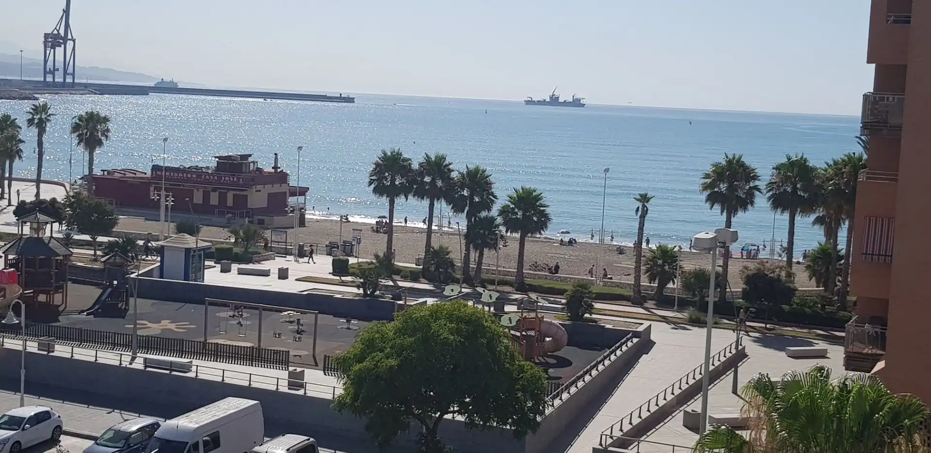 Vista exterior de Piso de alquiler en Málaga con Aire acondicionado, Parquet y Terraza