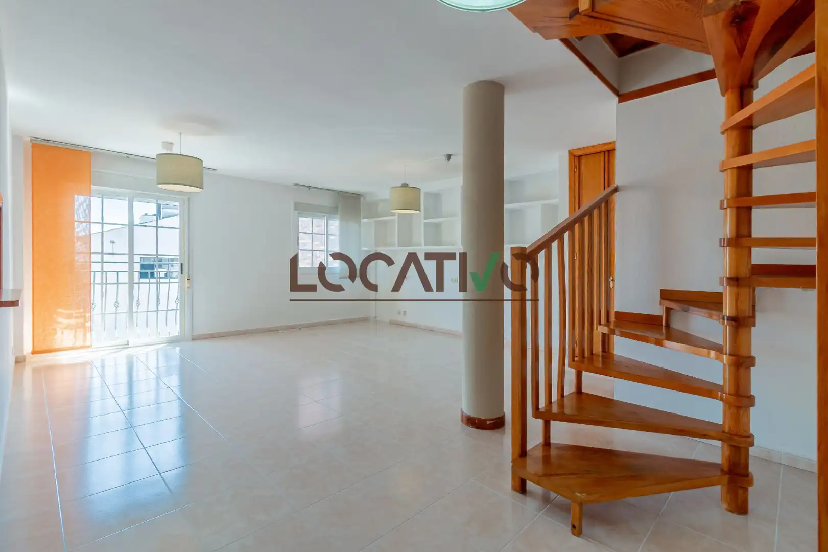 Vista exterior de Dúplex en venta en Villanueva del Pardillo con Aire acondicionado, Calefacción y Trastero