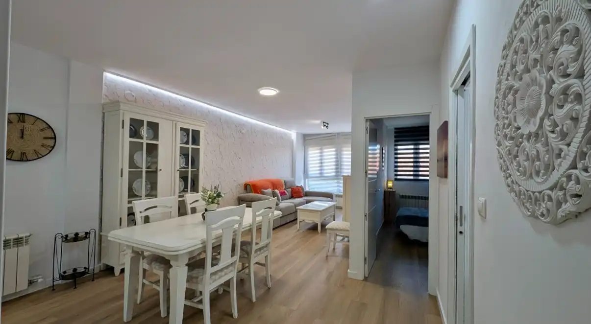 Living room of Flat for rent in Armilla  with Air Conditioner, Heating and Parquet flooring