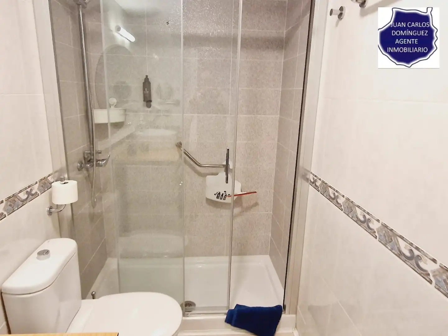 Baño de Apartamento de alquiler en Mogán con Aire acondicionado, Terraza y Amueblado