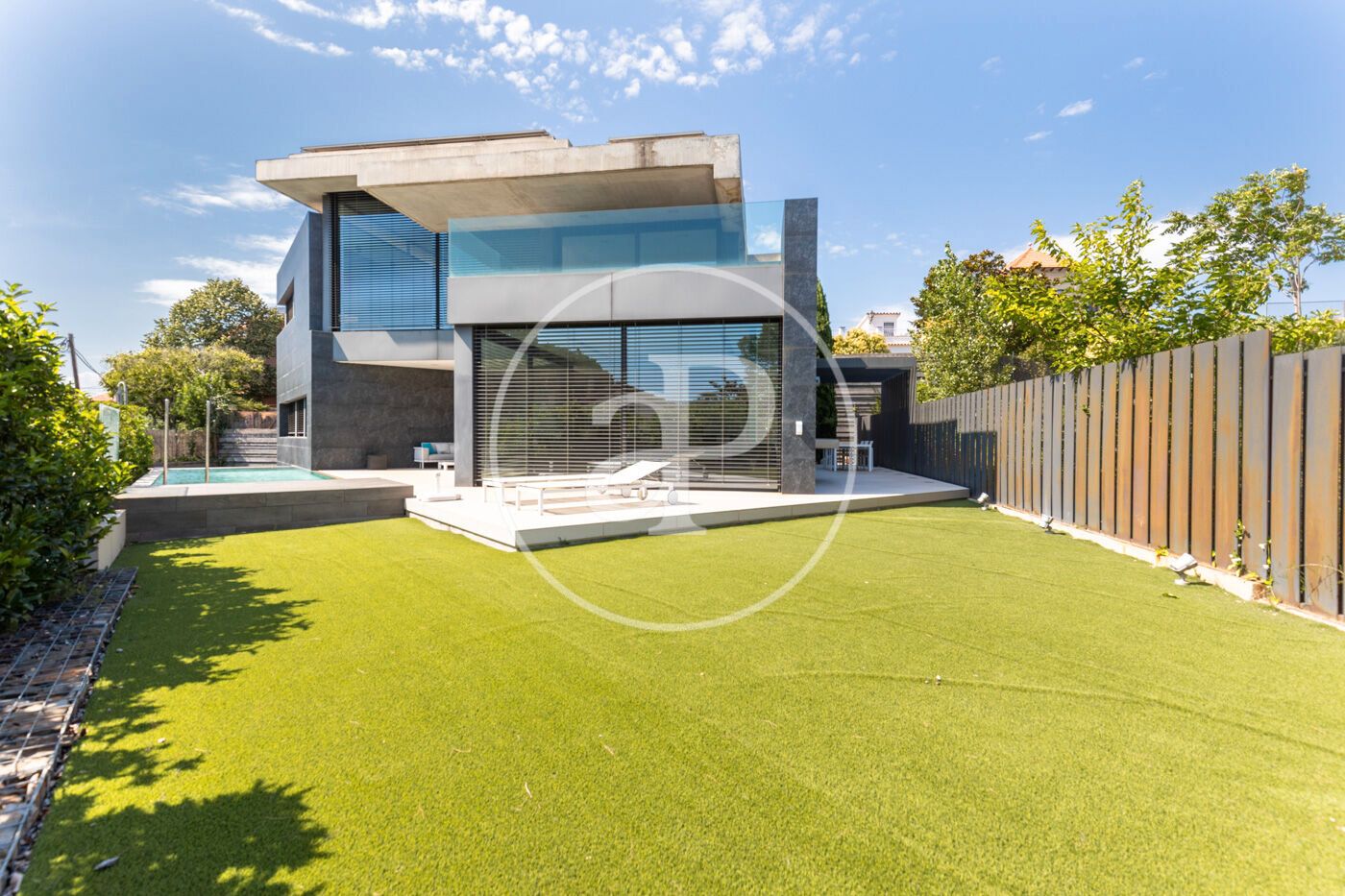 House or chalet to rent in Mira-sol