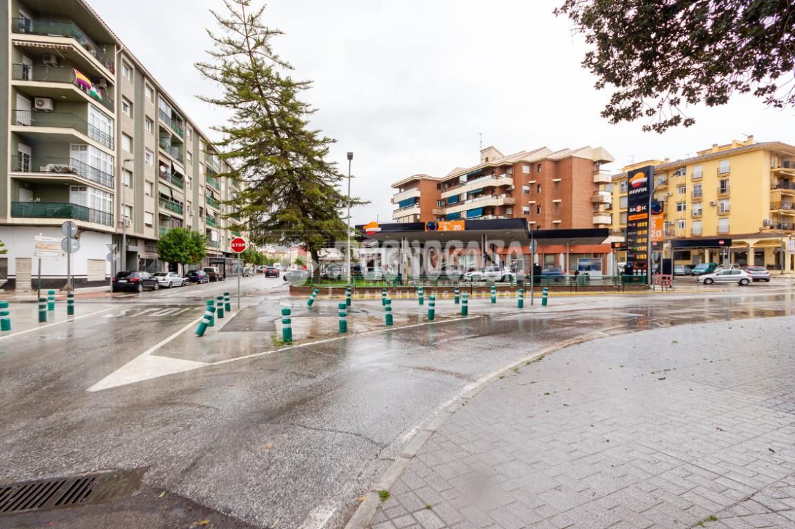 Vista exterior de Pis en venda en Vélez-Málaga amb Aire condicionat, Calefacció i Balcó