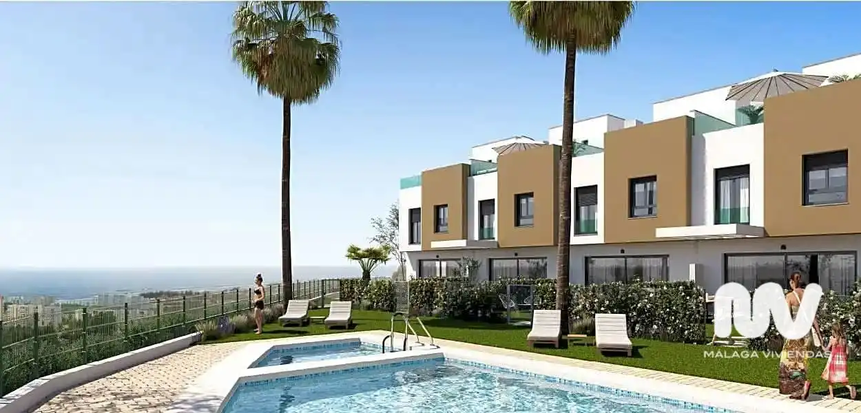 Dormitori de Casa o xalet en venda en Vélez-Málaga amb Aire condicionat, Jardí privat i Terrassa