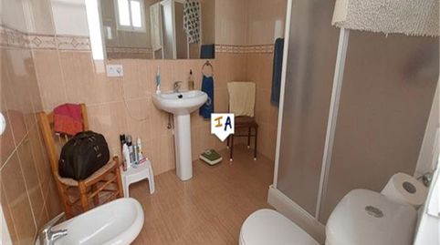 Foto 5 de Casa adosada en venta en Castillo de Locubín, Jaén
